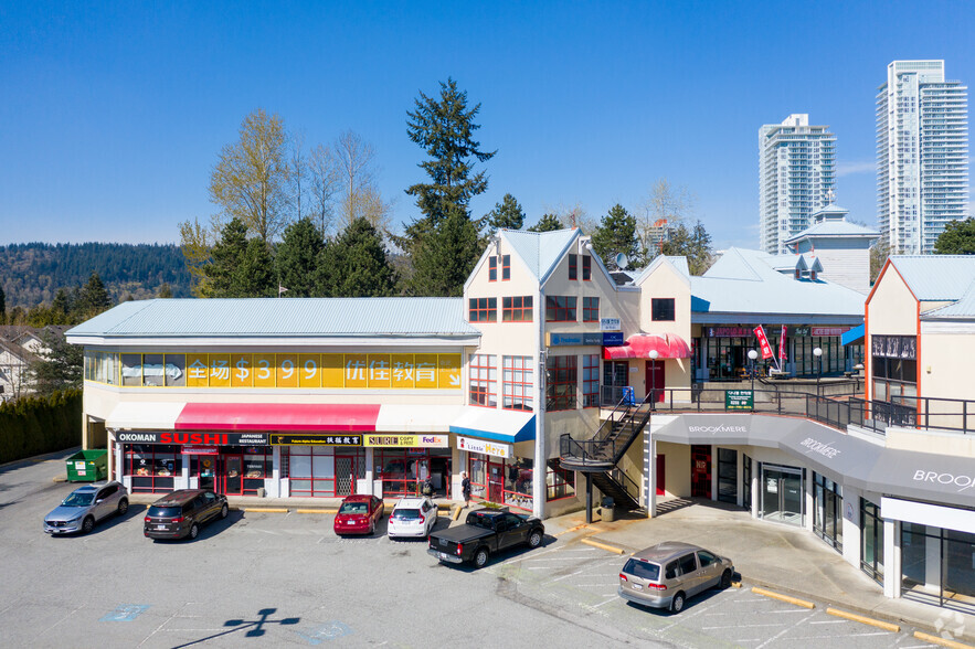 More Photos Of 3355 North Rd, Burnaby Storefront For Lease