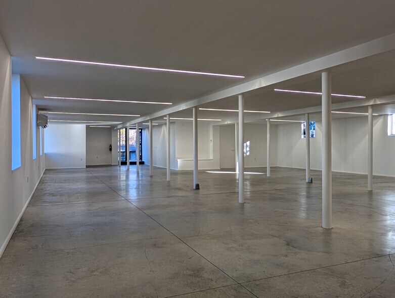 More Photos Of 1126 N Blount St, Raleigh Loft Creative Space For Lease