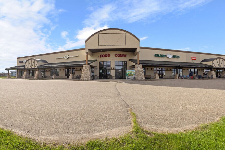 Primary Photo Of 110 Wall St, Onamia Flex For Lease