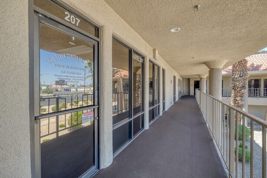 More Photos Of 5701 W Charleston Blvd, Las Vegas Medical For Sale