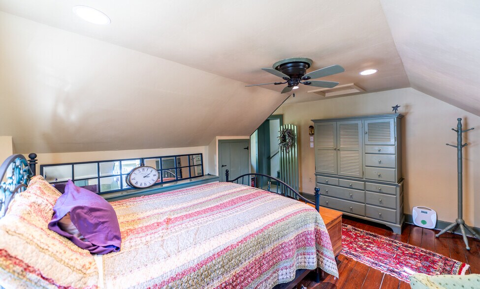 More Photos Of 547 Baltimore Pike, Glen Mills Office For Sale