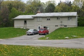 More Photos Of 979 S Old Us-23, Brighton Warehouse For Lease