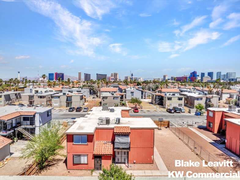 Primary Photo Of 3639 Kolendo Ct, Las Vegas Apartments For Sale