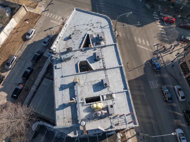 More Photos Of 3801-3809 N Clark St, Chicago Restaurant For Sale