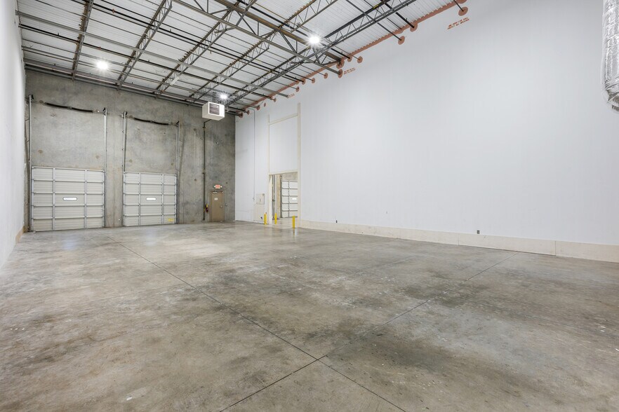 More Photos Of 195 Chastain Meadows Ct NW, Kennesaw Industrial For Lease