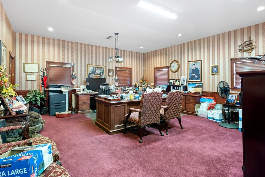 More Photos Of 62 Highway 40 W, Inglis Medical For Sale