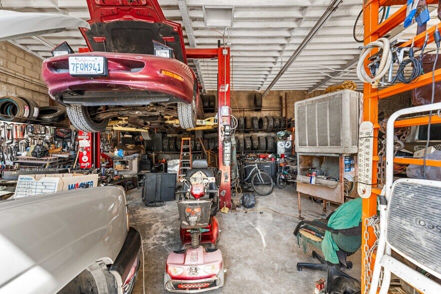 More Photos Of 27157 Twenty Mule Team rd, Boron Industrial For Sale