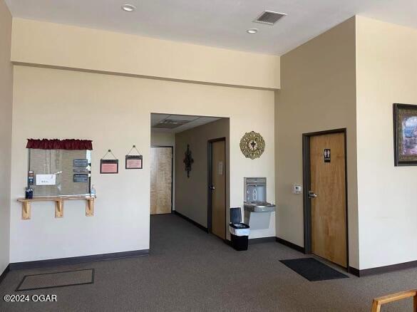 More Photos Of 2702 Cunningham Ave, Joplin Medical For Lease