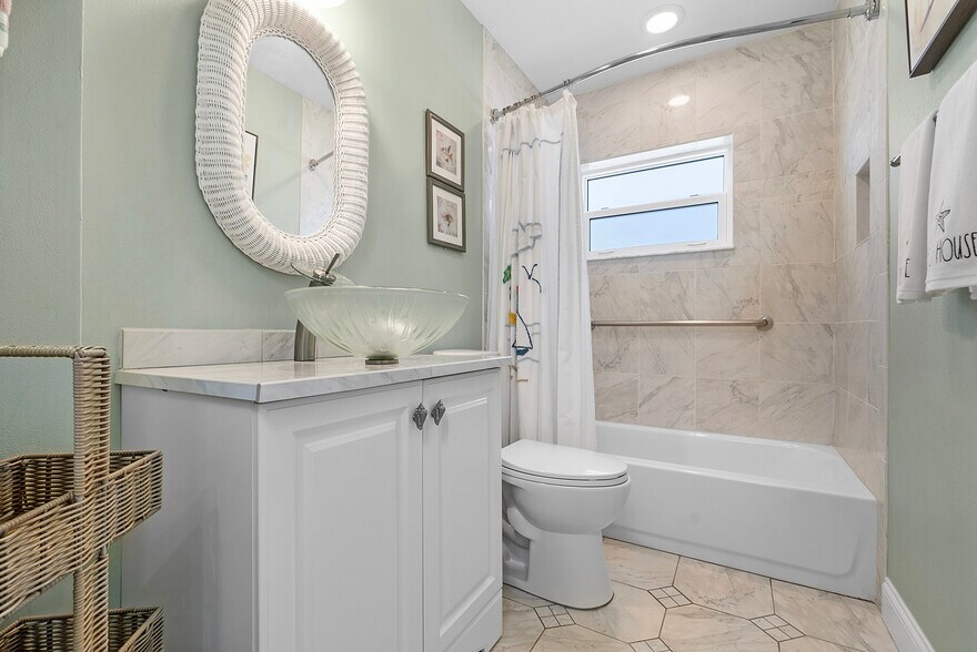 More Photos Of 7709 Ridgewood Ave, Cape Canaveral Apartments For Sale