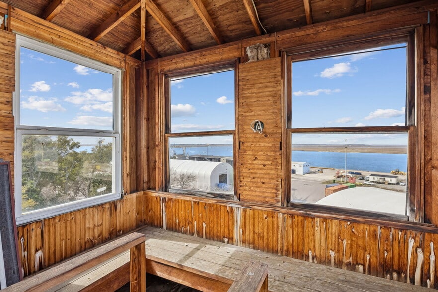 More Photos Of 501 N 3rd St, Fernandina Beach Office For Sale