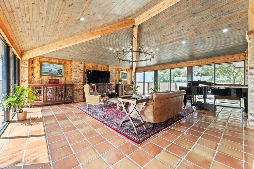 More Photos Of 1226 County Road 201A, Angleton Land For Sale