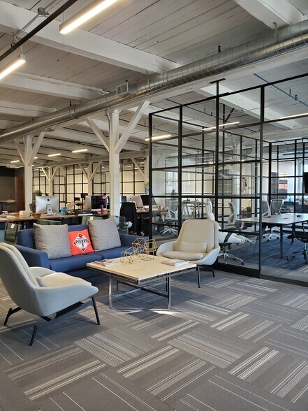 More Photos Of 214 Arlington St, Chelsea Office For Lease