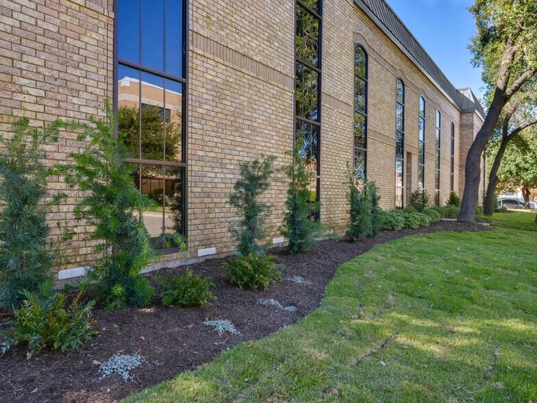 More Photos Of 2301 S Clear Creek Rd, Killeen Medical For Lease