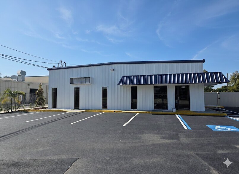 Primary Photo Of 8010 Anderson Rd, Tampa Warehouse For Lease