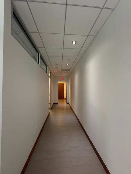 More Photos Of 1600 Ponce De Leon Blvd, Coral Gables Office For Lease