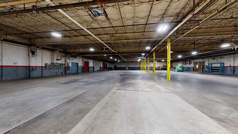 More Photos Of 901 Wayne St, Niles Warehouse For Lease