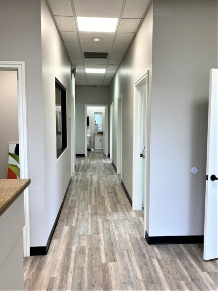 More Photos Of 13323 Dotson Rd, Houston Medical For Lease