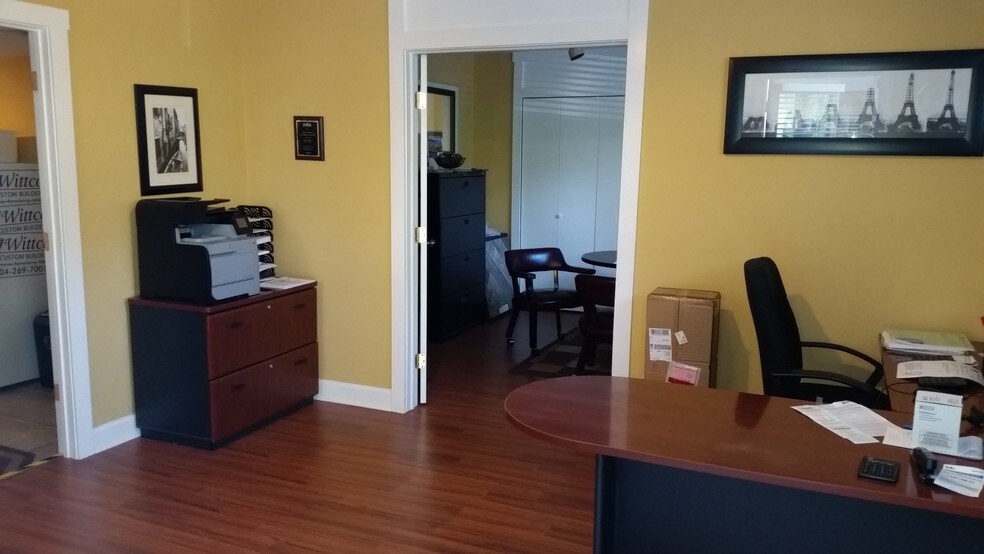 More Photos Of 1524 Smith St, Orange Park Office For Sale