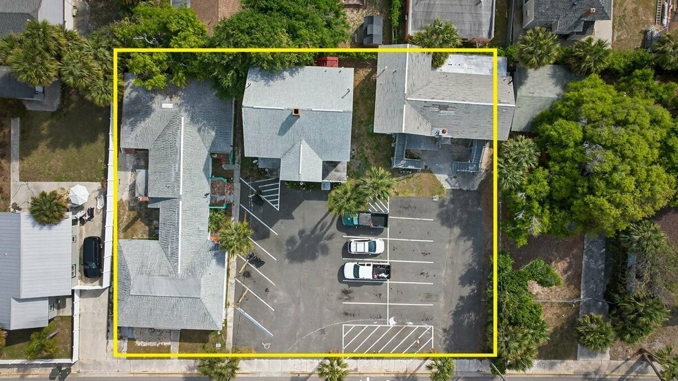 More Photos Of 218-228 N Oleander Ave, Daytona Beach Apartments For Sale