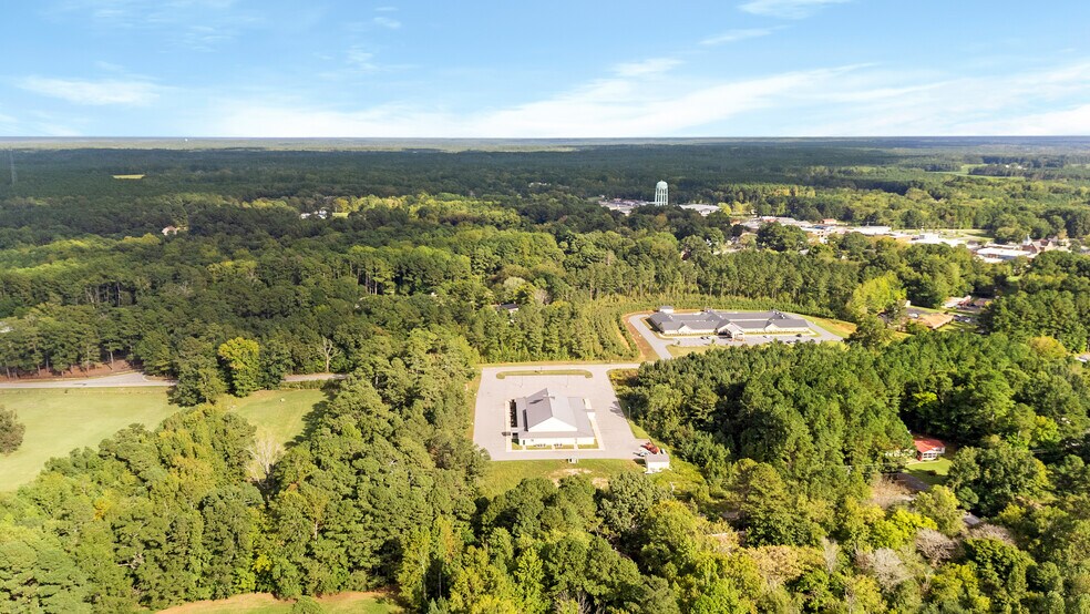 More Photos Of 235 N Mosby Ave, Littleton Restaurant For Sale