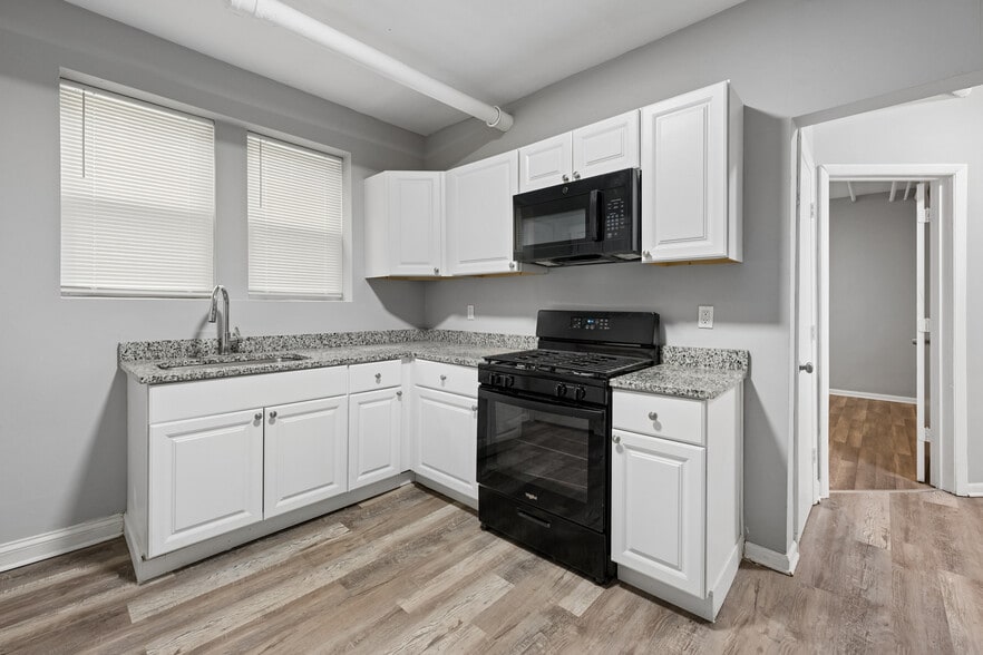 More Photos Of 7655-7657 S Coles Ave, Chicago Apartments For Sale