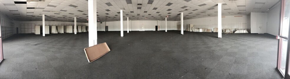 More Photos Of 12400-12682 Amargosa Rd, Victorville Unknown For Lease