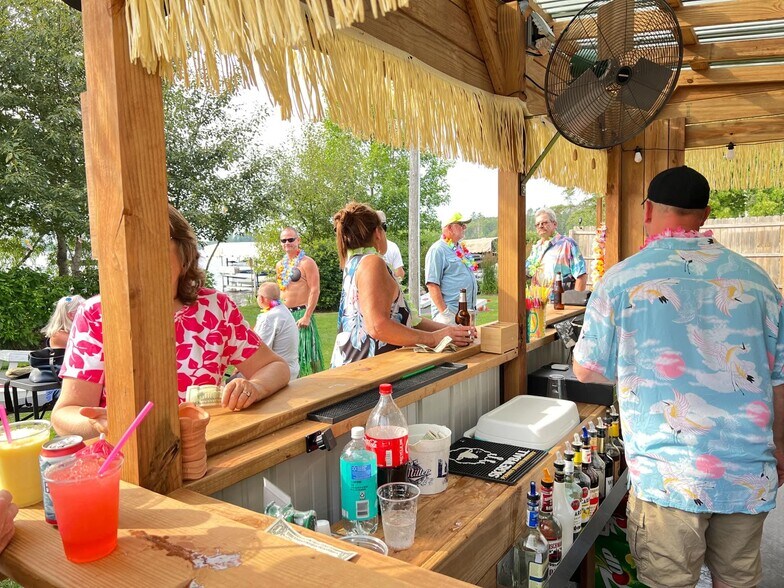More Photos Of N11594 Post Lake Dr, Elcho Bar For Sale