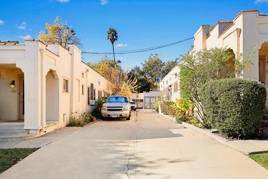 More Photos Of 1157-1165 N Lake Ave, Pasadena Apartments For Sale