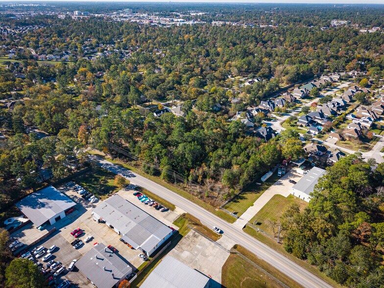 More Photos Of 26231 Hanna Rd, Spring Land For Sale