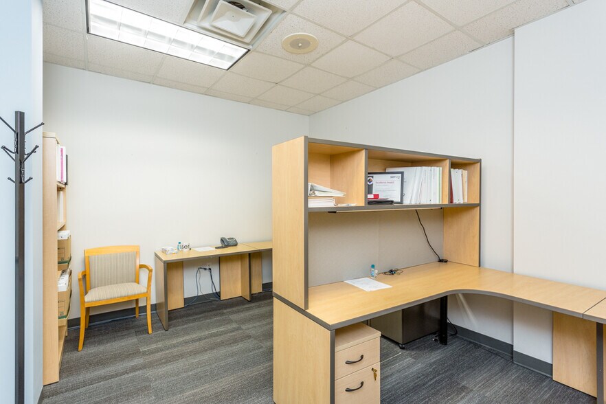 More Photos Of 1450 Technology Dr, Harrisonburg Office For Sale
