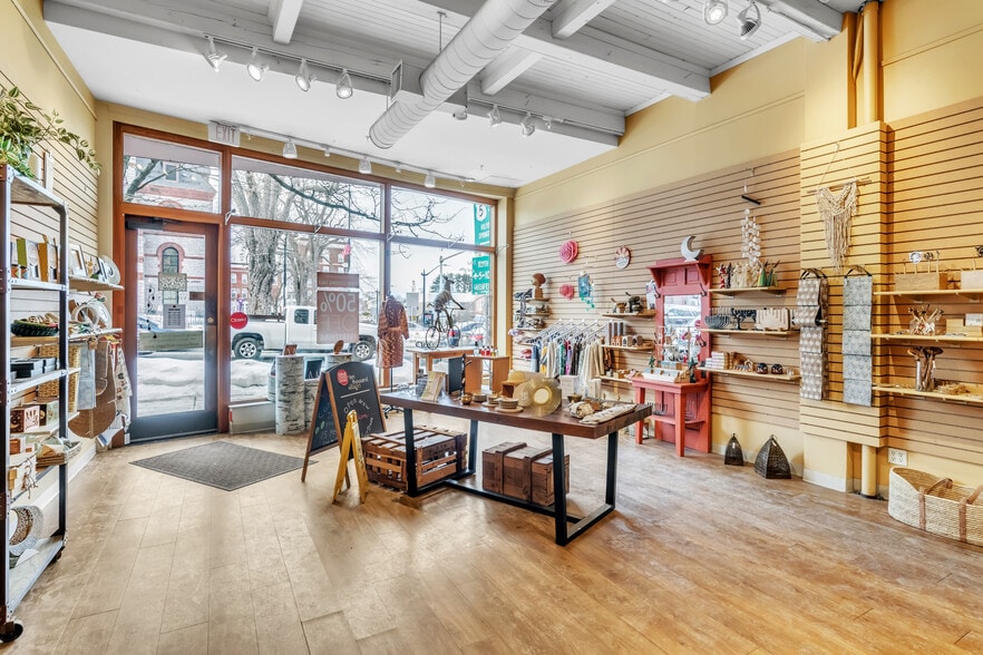 More Photos Of 76-82 Main St, Northampton Office For Lease