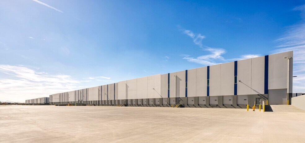 More Photos Of 12815 W Northern Ave, Glendale Unknown For Lease