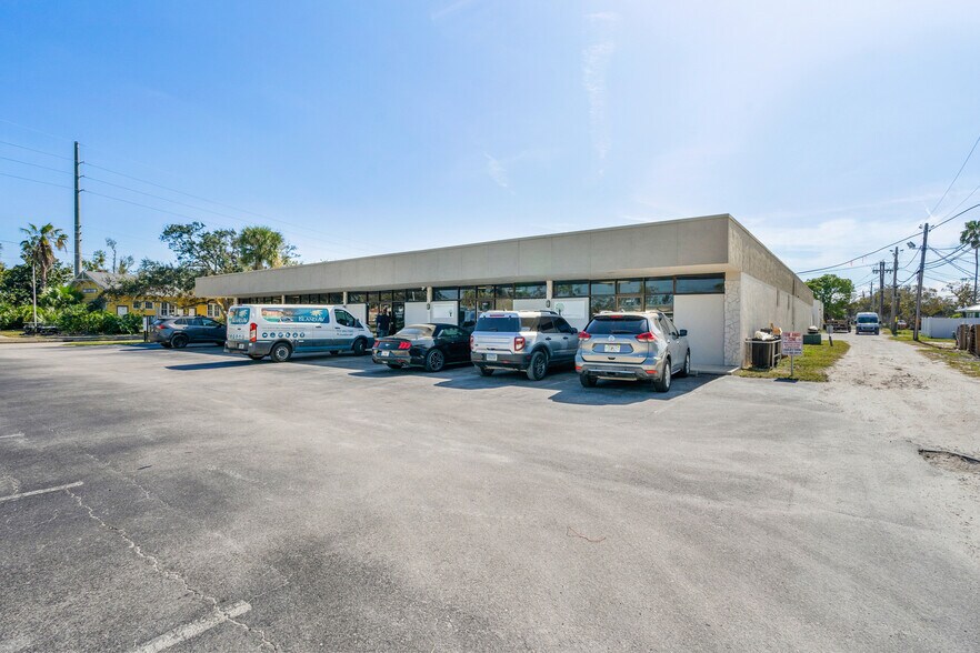 More Photos Of 2345 14th Ave, Vero Beach Medical For Sale