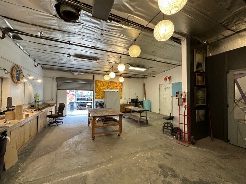 More Photos Of 3707-3711 Medford St, Los Angeles Manufacturing For Lease