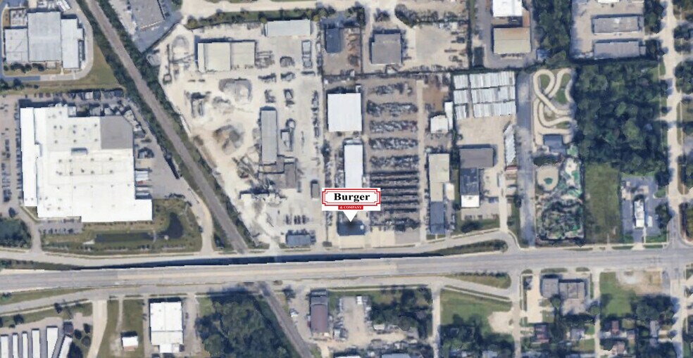 More Photos Of 38750-38862 Ford Rd, Westland Warehouse For Lease