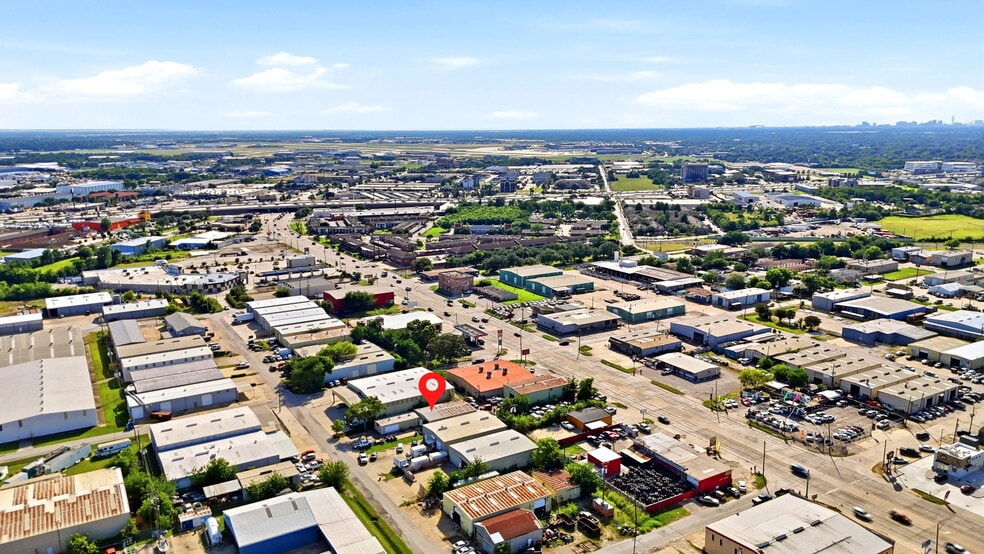 More Photos Of 1313 Illinois St, South Houston Warehouse For Sale