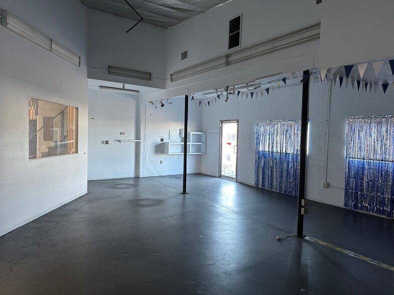 More Photos Of 6450 Roland St, Buena Park Warehouse For Sale