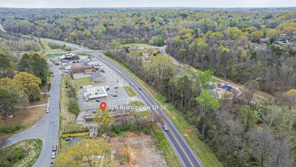 More Photos Of 225 SE Branchview Dr, Concord Freestanding For Sale