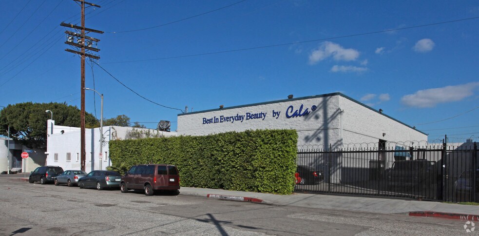Primary Photo Of 3119-3121 S Main St, Los Angeles Unknown For Lease