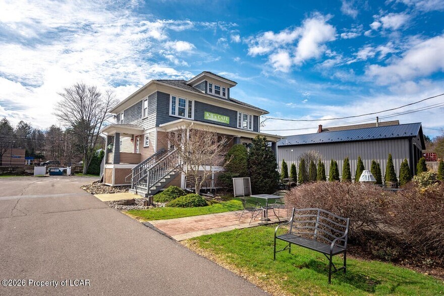 Primary Photo Of 206 N Main St, Shavertown Office For Sale