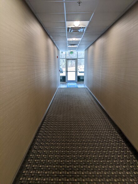 More Photos Of 909 Ridgebrook Rd, Sparks Medical For Sale