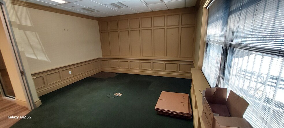 More Photos Of 61-89 Avenue K, Newark Manufacturing For Lease