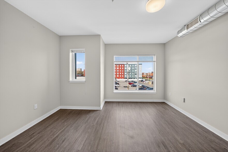 More Photos Of 900-916 E Fayette St, Syracuse Apartments For Sale