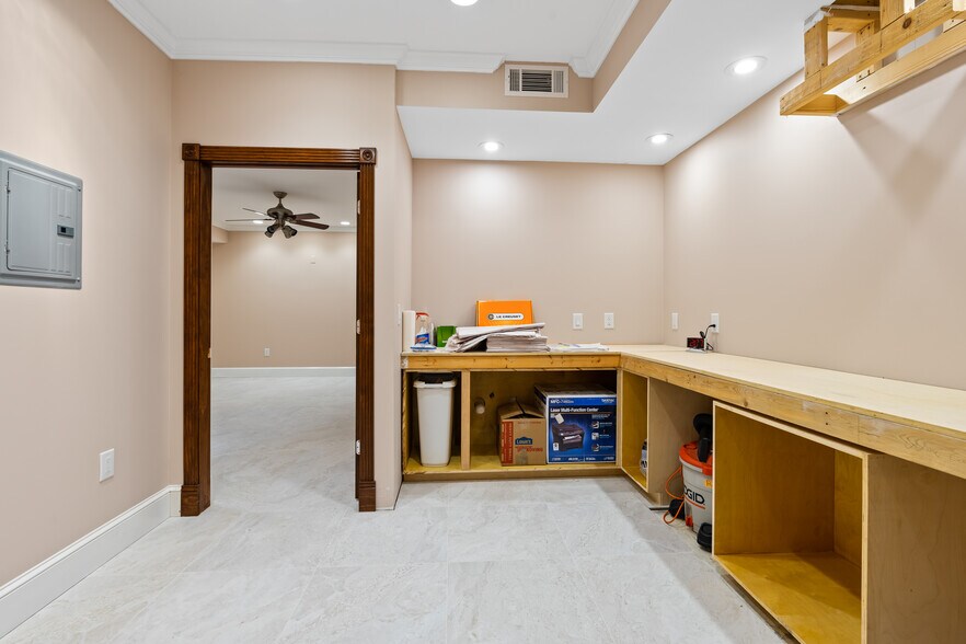 More Photos Of 974 S Nova Rd, Ormond Beach Industrial For Sale