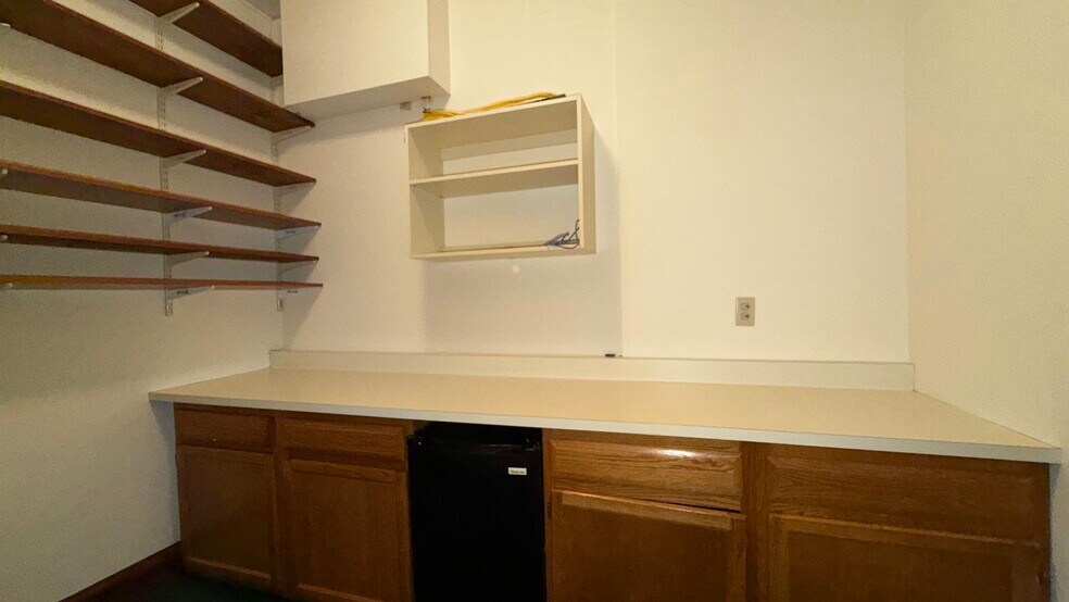 More Photos Of 400 Commonwealth Ave, Boston Medical For Lease