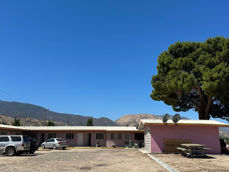 More Photos Of 5436 Lake Isabella Blvd, Lake Isabella Hotel For Sale
