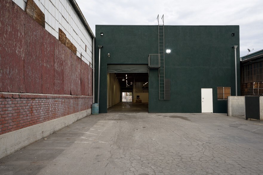 More Photos Of 371 S Anderson St, Los Angeles Flex For Lease