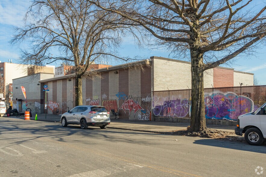 More Photos Of 1154 Clarkson Ave, Brooklyn General Retail For Lease