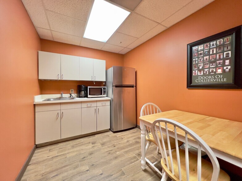 More Photos Of 356-366 New Byhalia Rd, Collierville Medical For Lease