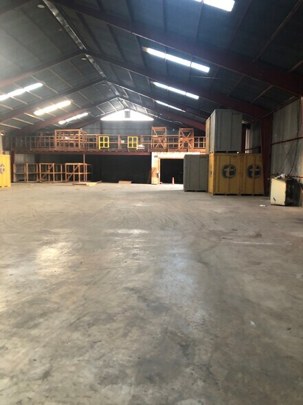 More Photos Of 6325 San Pedro Ave, San Antonio Unknown For Lease